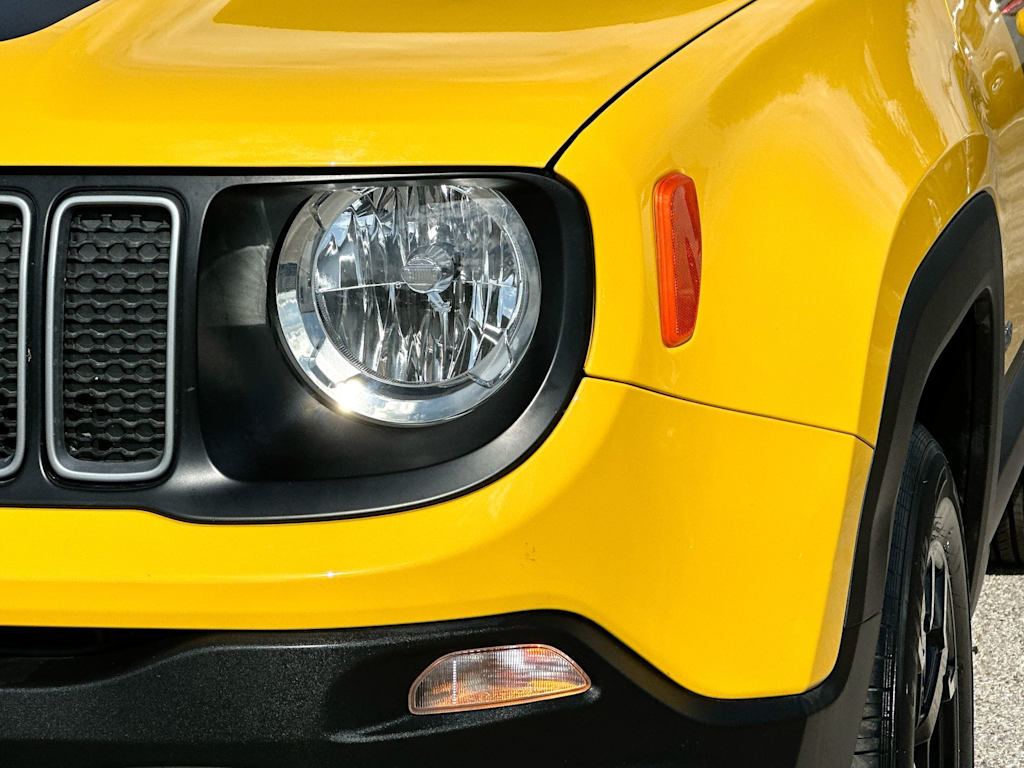 Thumbnail: 2023 Jeep Renegade - 27