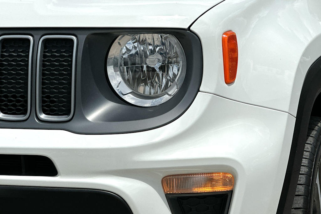 Thumbnail: 2022 Jeep Renegade - 27