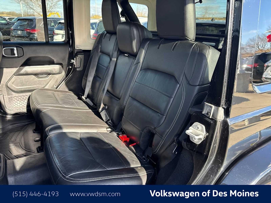 Thumbnail: 2018 Jeep Wrangler - 13