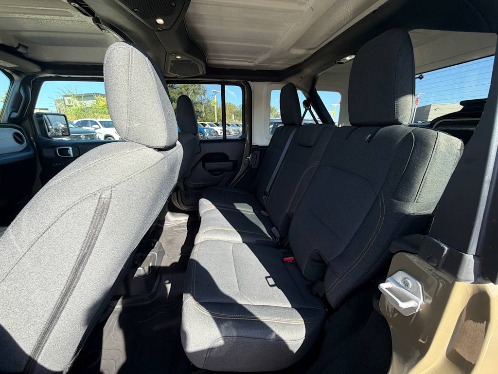 Thumbnail: 2025 Jeep Wrangler - 13