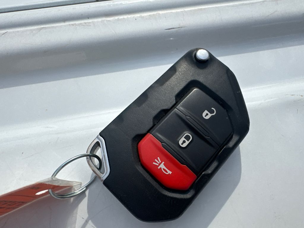 Thumbnail: 2023 Jeep Gladiator - 19