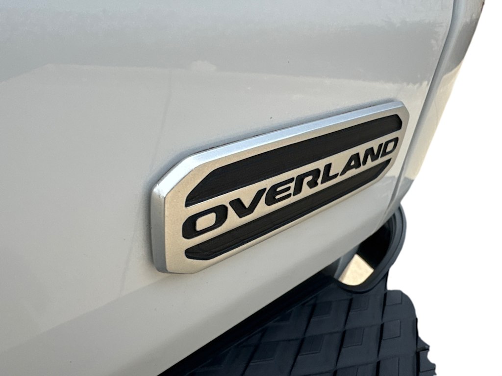 Thumbnail: 2023 Jeep Gladiator - 7