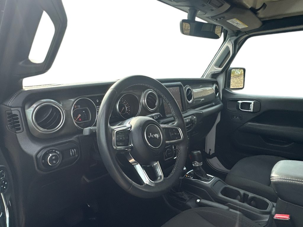 Thumbnail: 2023 Jeep Gladiator - 2