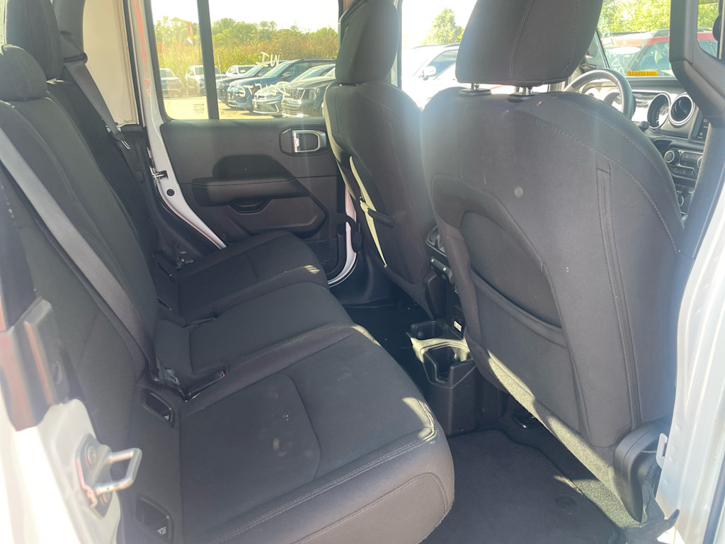 Thumbnail: 2023 Jeep Gladiator - 13