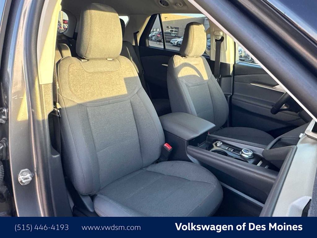 Thumbnail: 2025 Ford Explorer - 12