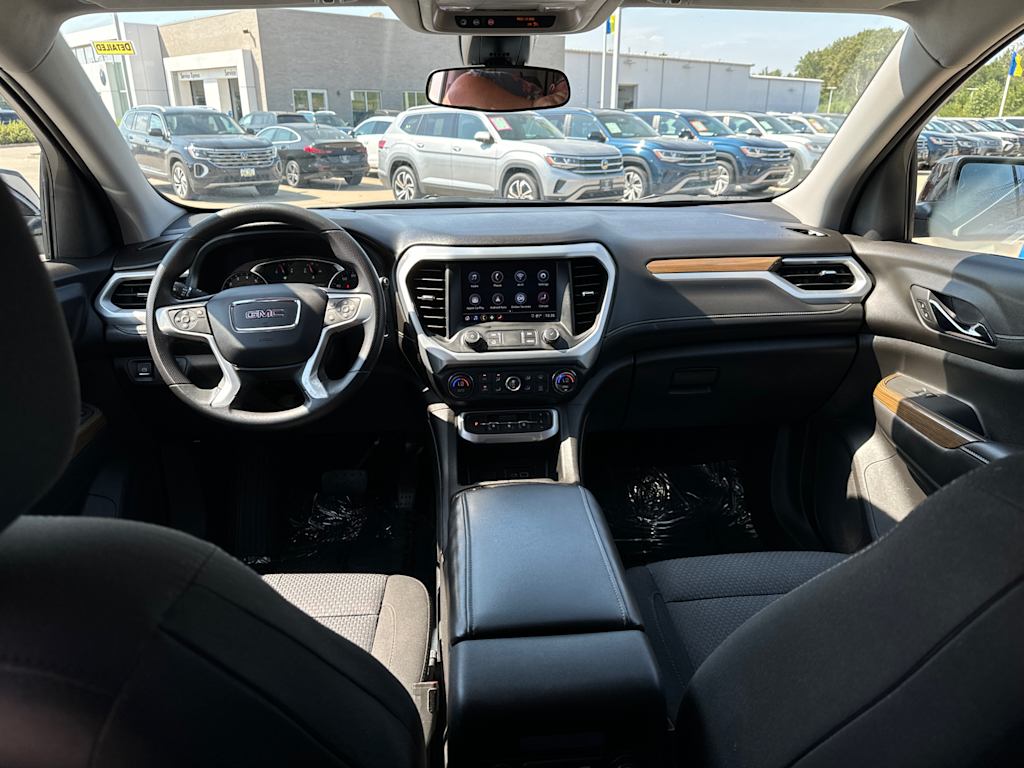 2021 GMC Acadia SLE 10