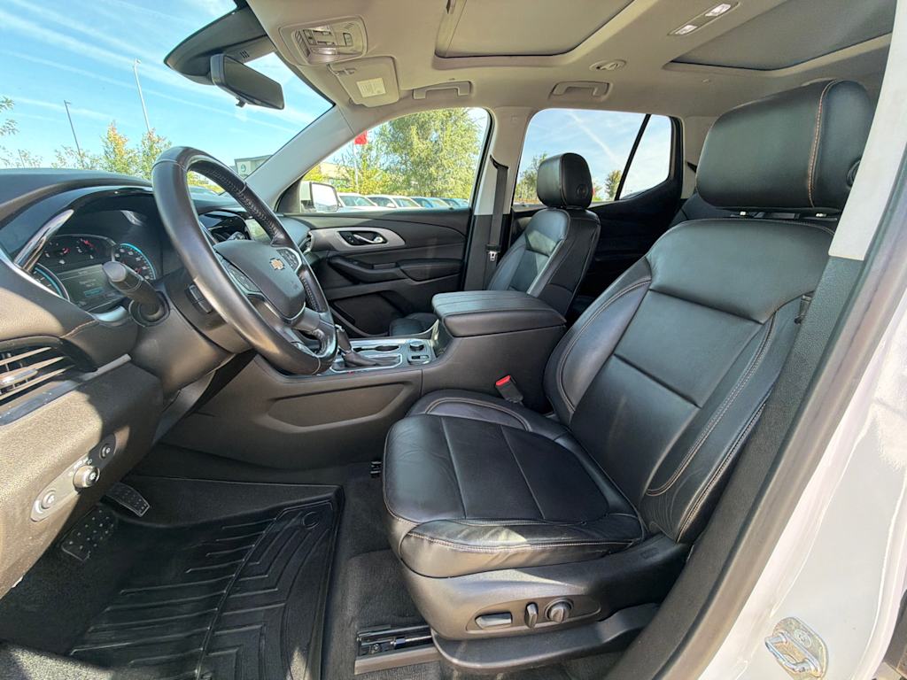 Thumbnail: 2019 Chevrolet Traverse - 11