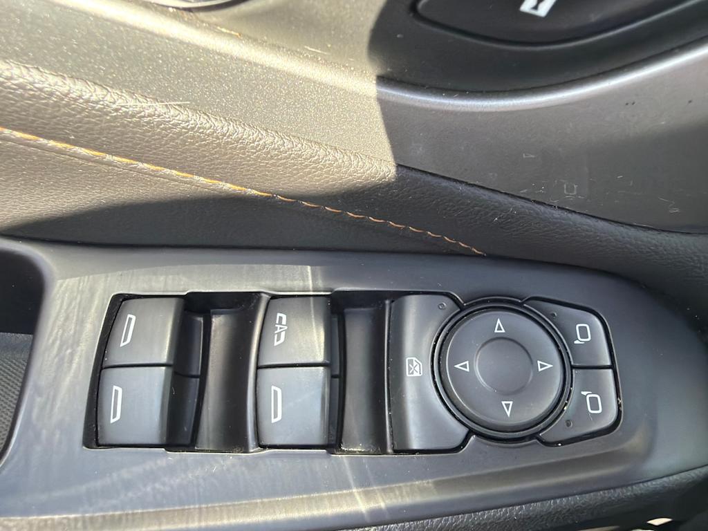 Thumbnail: 2019 Chevrolet Traverse - 22