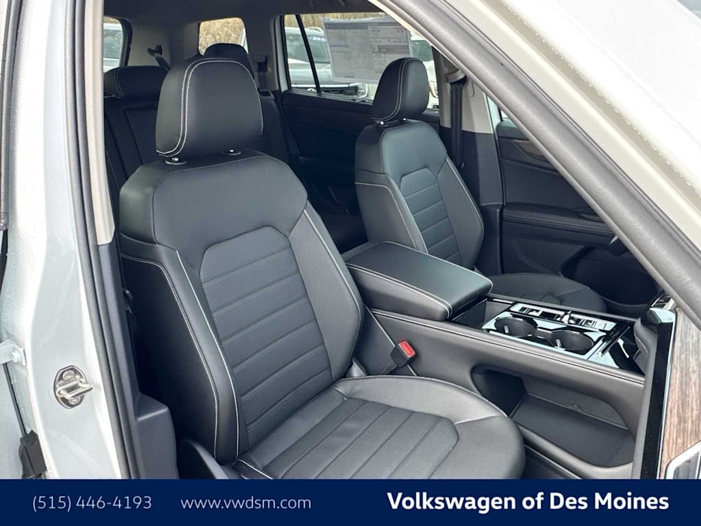 Thumbnail: 2026 Volkswagen Atlas - 12