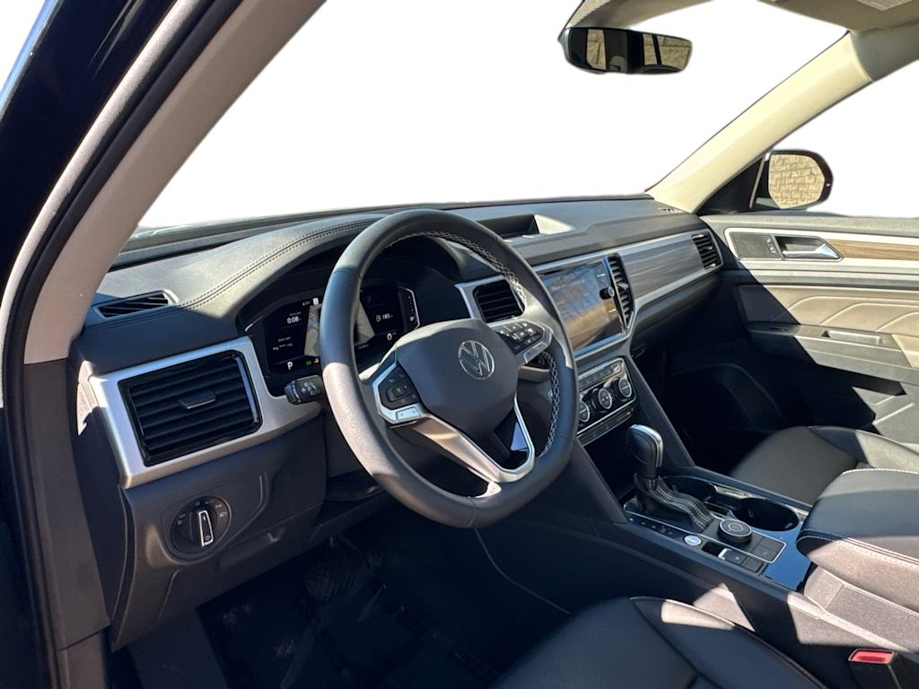 Thumbnail: 2023 Volkswagen Atlas - 2