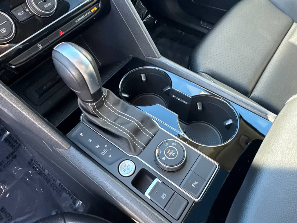 Thumbnail: 2023 Volkswagen Atlas - 16