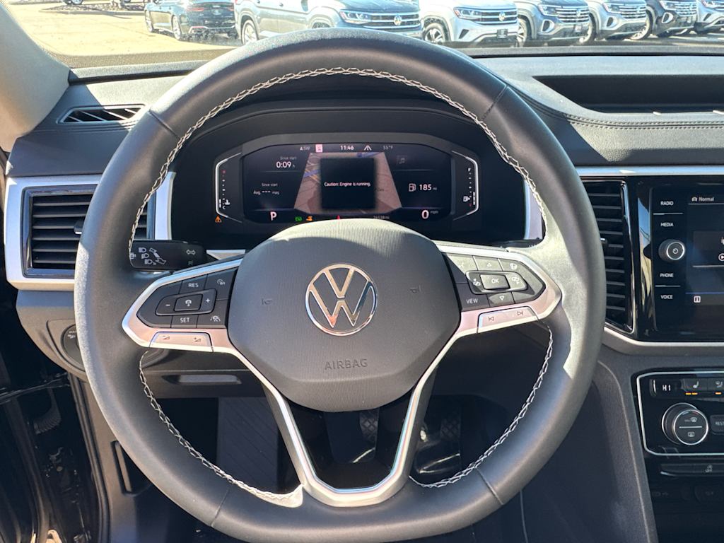 Thumbnail: 2023 Volkswagen Atlas - 14