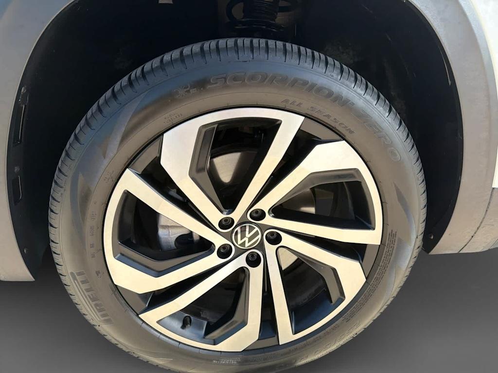 Thumbnail: 2023 Volkswagen Atlas - 8