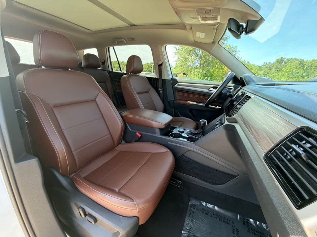 Thumbnail: 2023 Volkswagen Atlas - 12