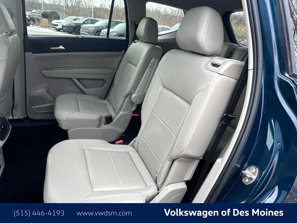 Thumbnail: 2021 Volkswagen Atlas - 13