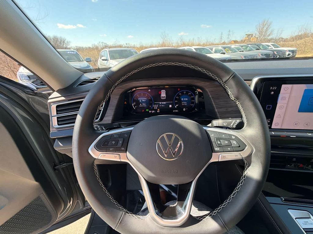Thumbnail: 2025 Volkswagen Atlas - 14