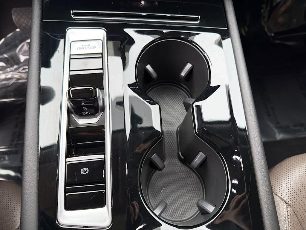 Thumbnail: 2025 Volkswagen Atlas - 16