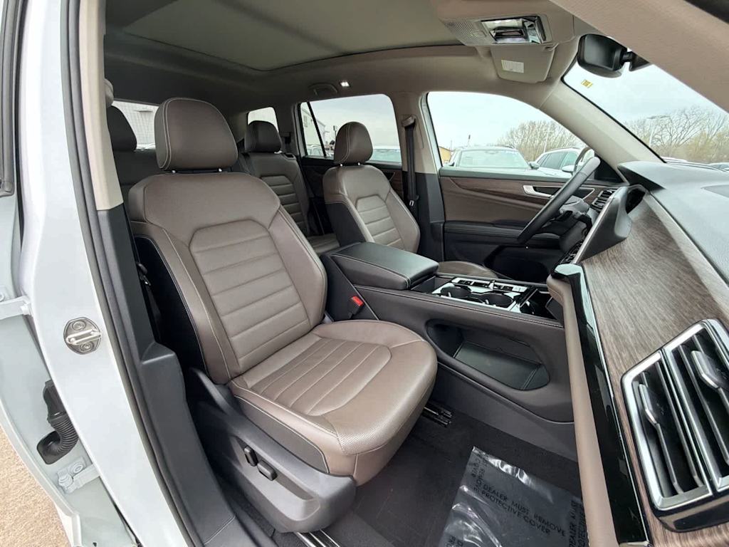 Thumbnail: 2025 Volkswagen Atlas - 12