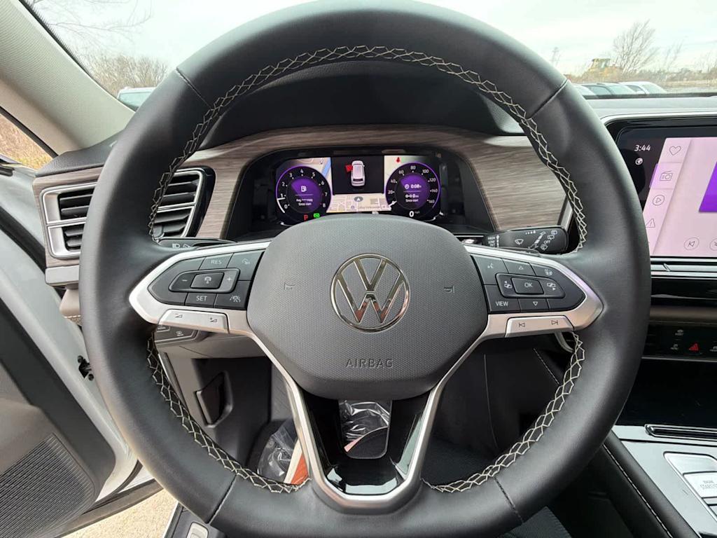 Thumbnail: 2025 Volkswagen Atlas - 14