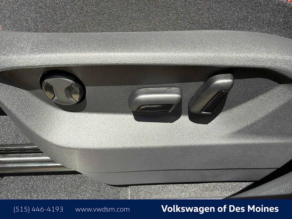 Thumbnail: 2026 Volkswagen Atlas - 24
