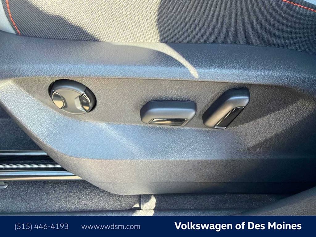 Thumbnail: 2026 Volkswagen Atlas - 24