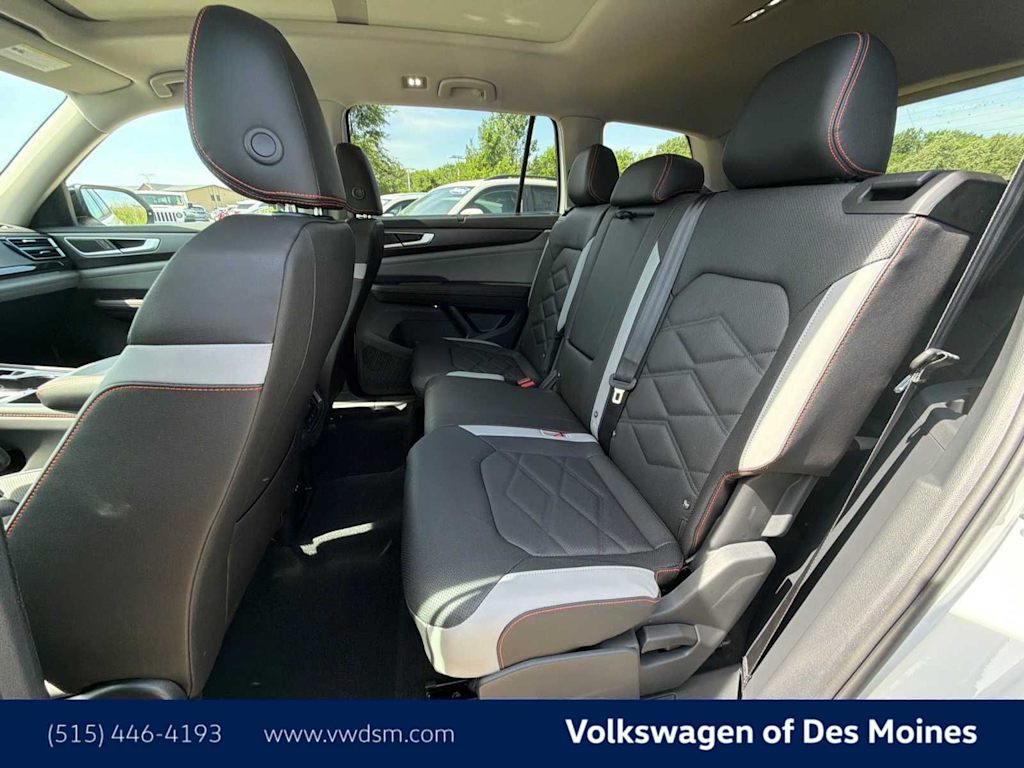 Thumbnail: 2026 Volkswagen Atlas - 13