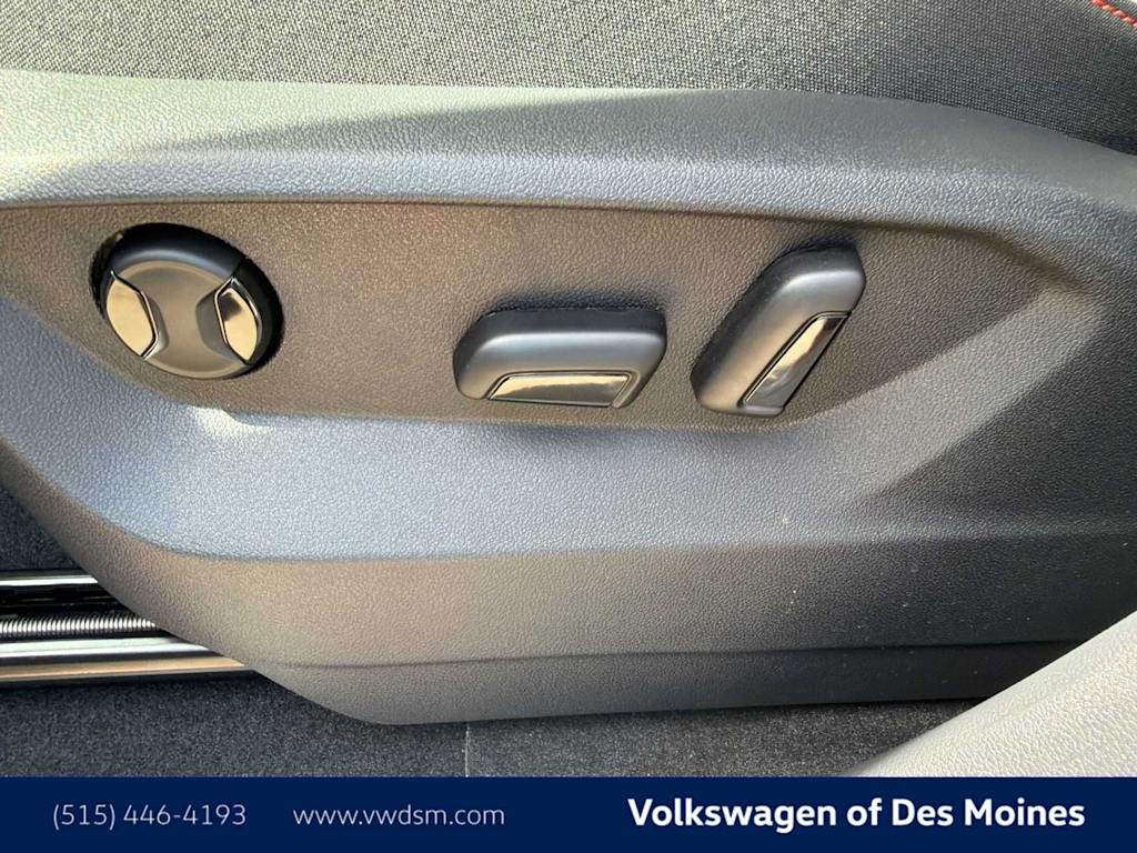 Thumbnail: 2026 Volkswagen Atlas - 25