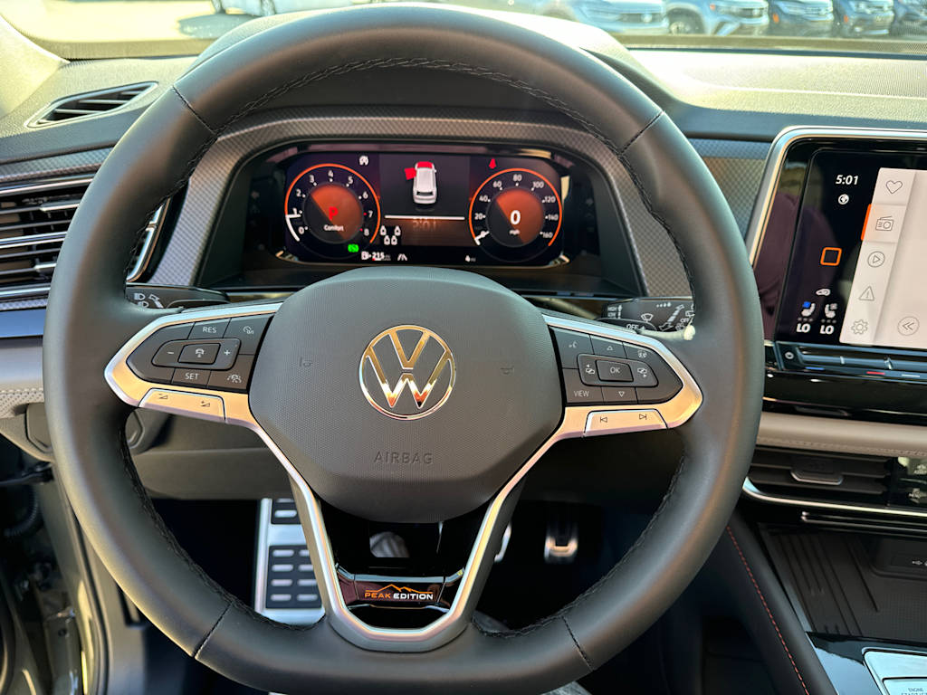 2025 Volkswagen Atlas  14
