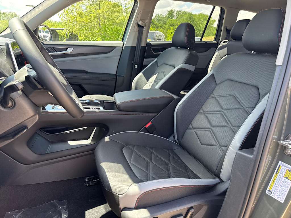 Thumbnail: 2025 Volkswagen Atlas - 11