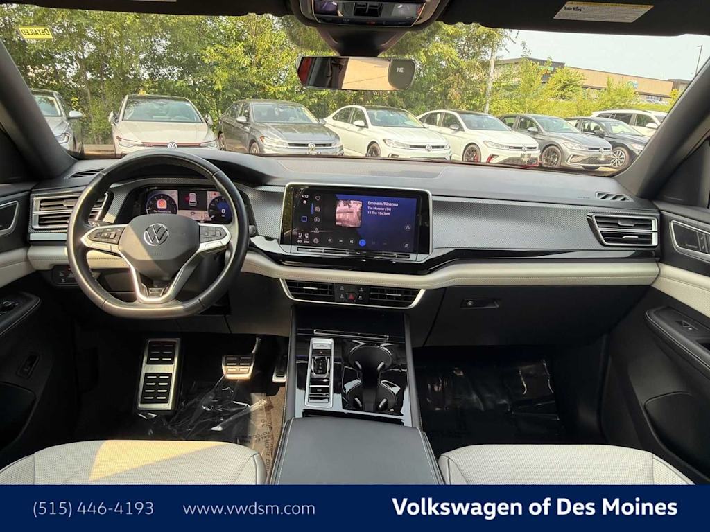 Thumbnail: 2024 Volkswagen Atlas - 10