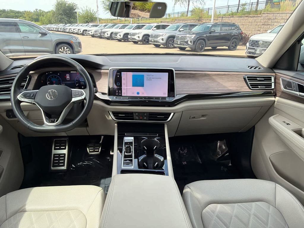 Thumbnail: 2026 Volkswagen Atlas - 10