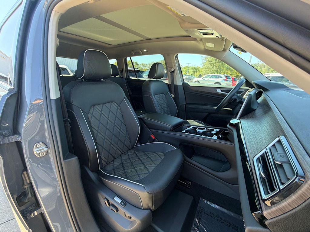 Thumbnail: 2026 Volkswagen Atlas - 20