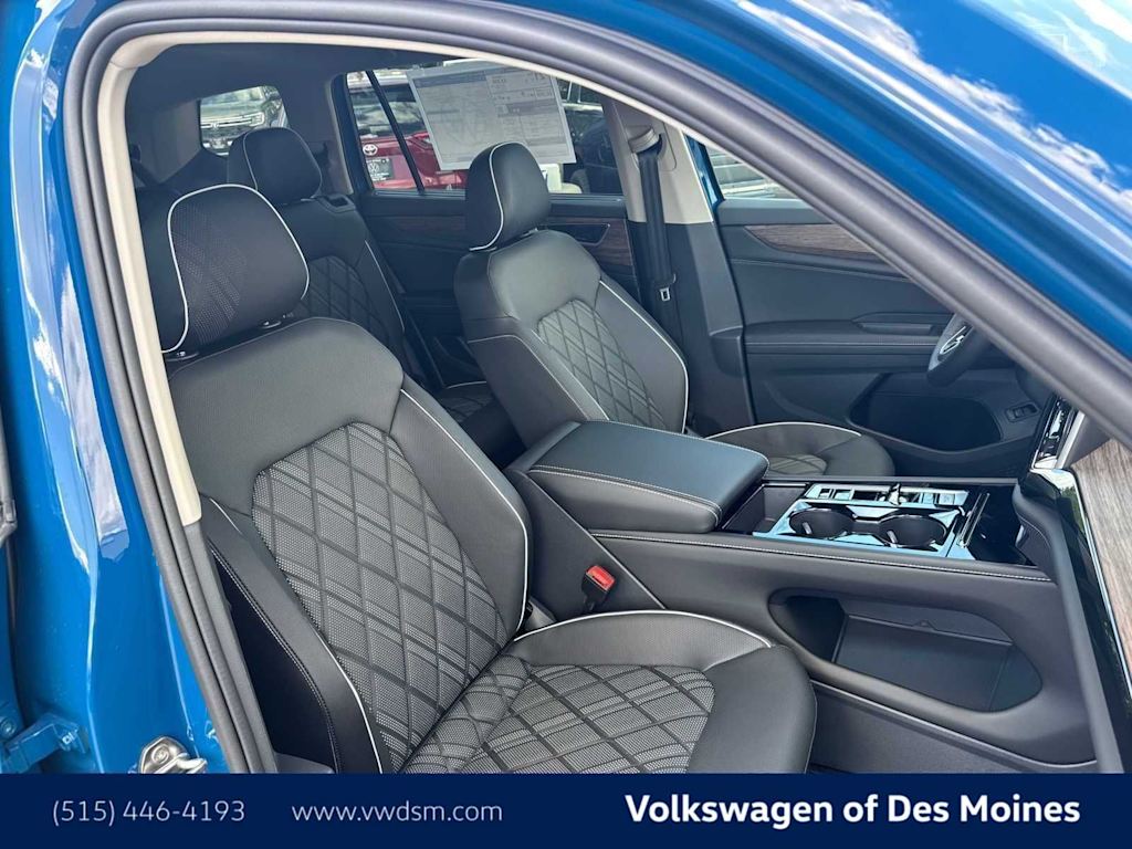 Thumbnail: 2026 Volkswagen Atlas - 12