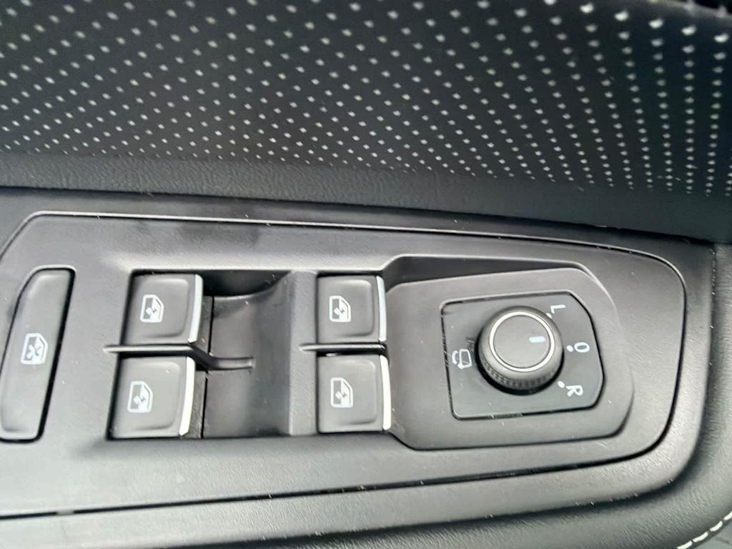 Thumbnail: 2024 Volkswagen Atlas - 24