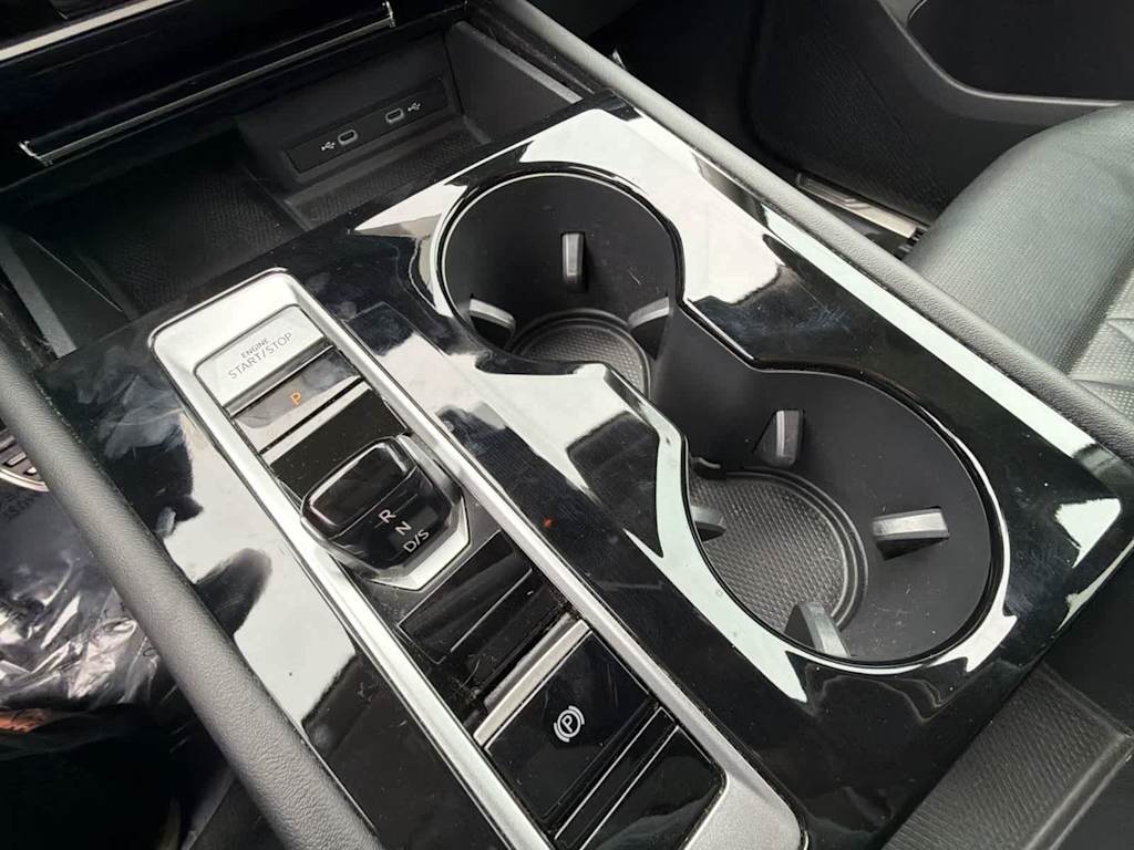 Thumbnail: 2024 Volkswagen Atlas - 16