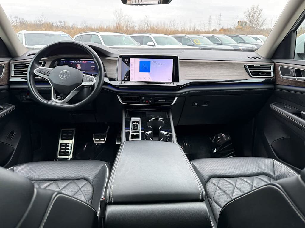 Thumbnail: 2024 Volkswagen Atlas - 10