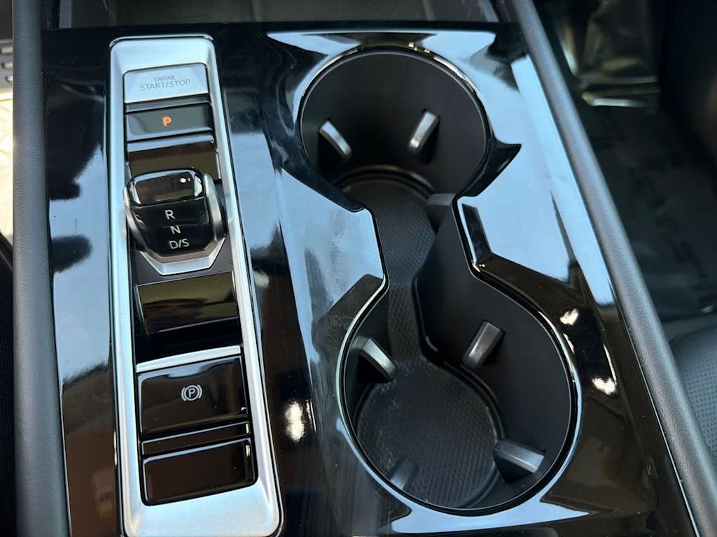 Thumbnail: 2024 Volkswagen Atlas - 16