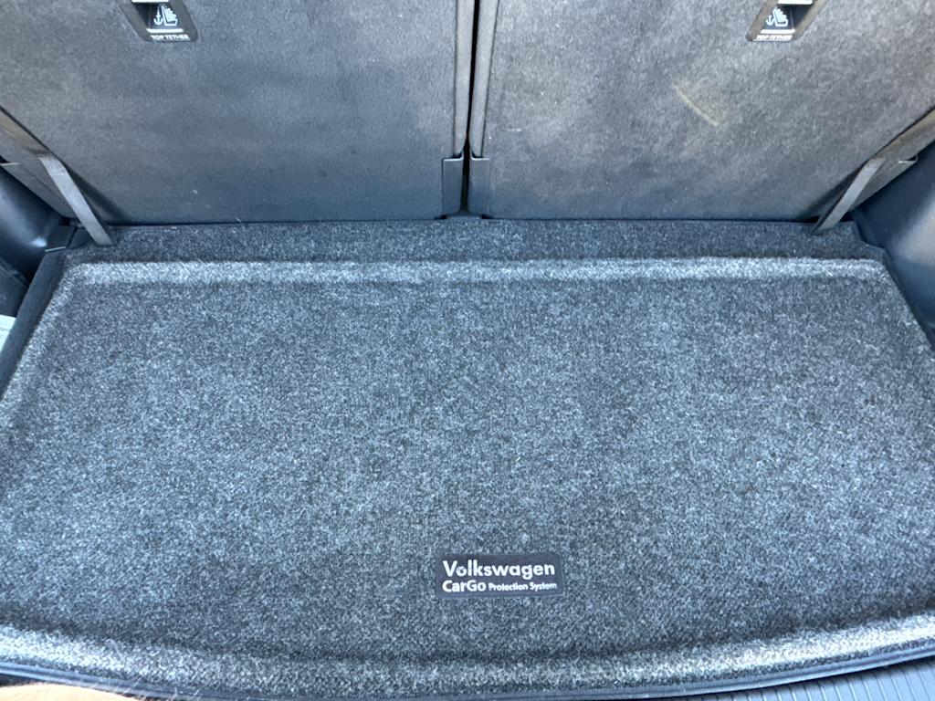 Thumbnail: 2022 Volkswagen Atlas - 18