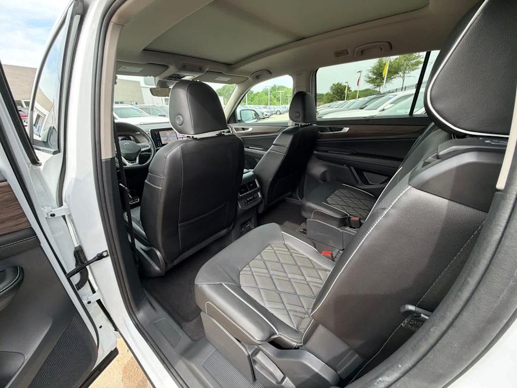 Thumbnail: 2024 Volkswagen Atlas - 21