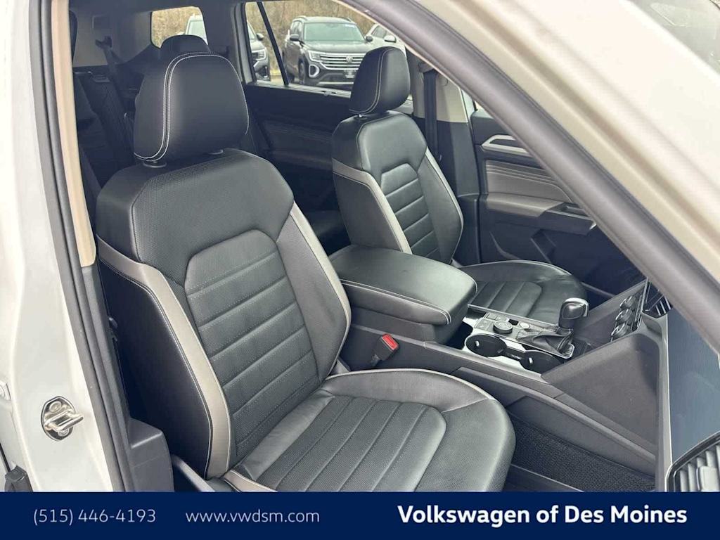 Thumbnail: 2023 Volkswagen Atlas - 12