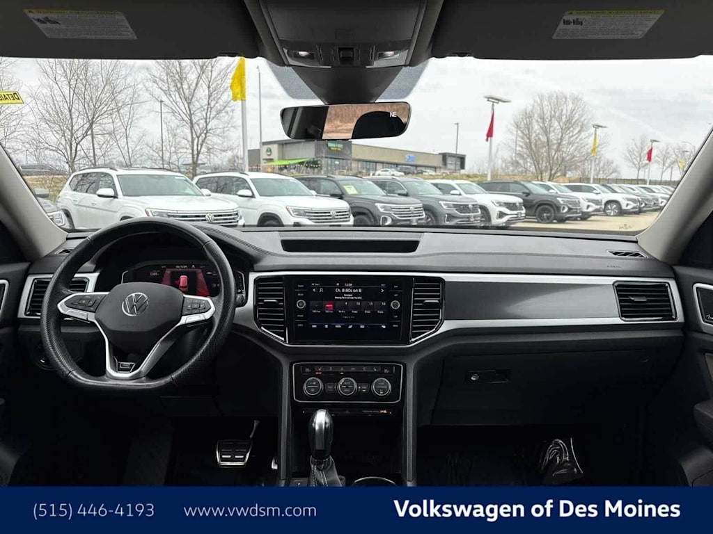 Thumbnail: 2023 Volkswagen Atlas - 10