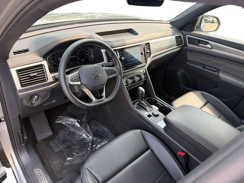 Thumbnail: 2023 Volkswagen Atlas - 2