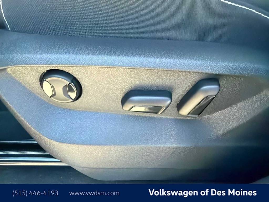 Thumbnail: 2026 Volkswagen Atlas - 25