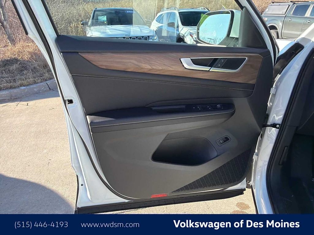 Thumbnail: 2026 Volkswagen Atlas - 23