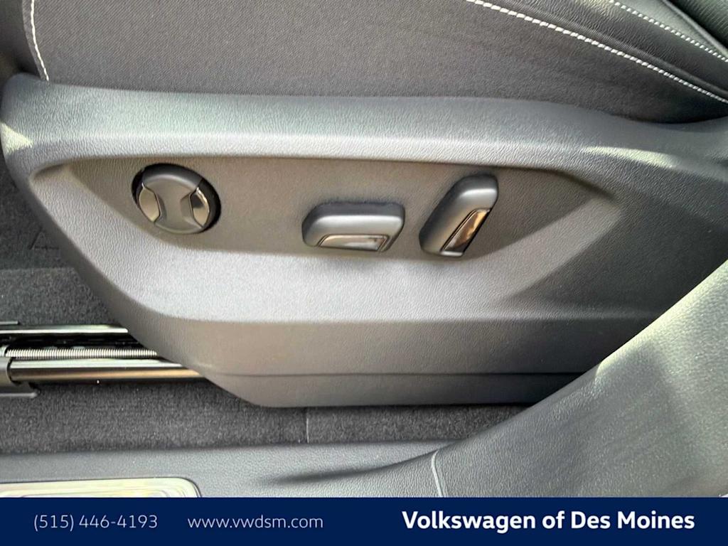 Thumbnail: 2026 Volkswagen Atlas - 24