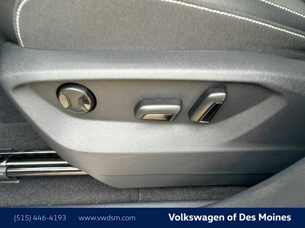 Thumbnail: 2026 Volkswagen Atlas - 25