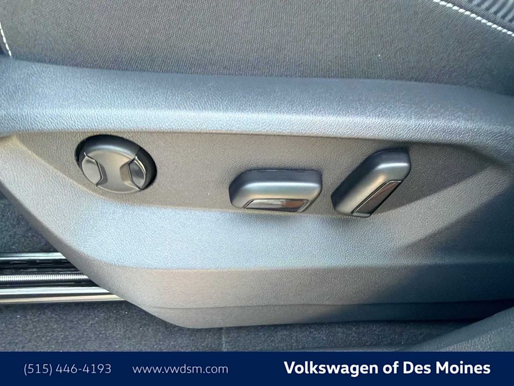 Thumbnail: 2026 Volkswagen Atlas - 24