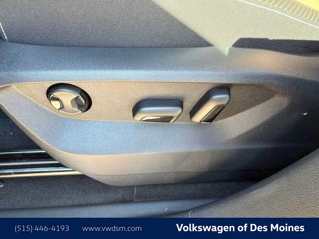 Thumbnail: 2026 Volkswagen Atlas - 23