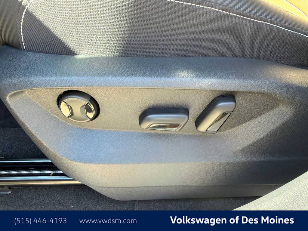 Thumbnail: 2026 Volkswagen Atlas - 23
