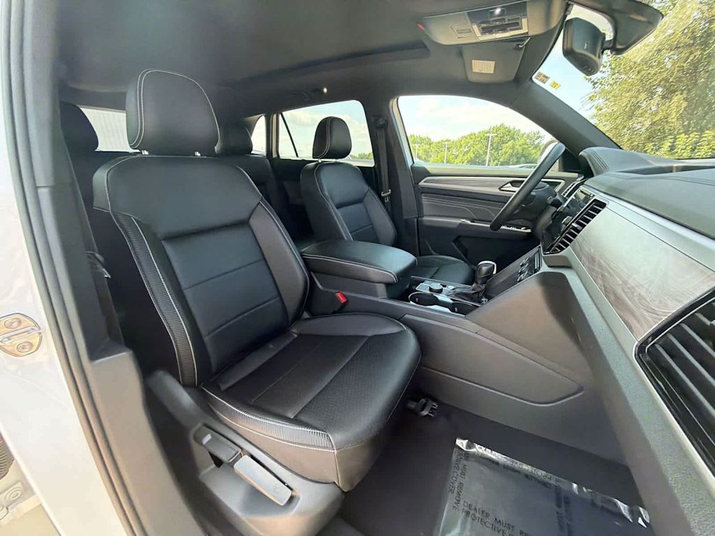 Thumbnail: 2023 Volkswagen Atlas - 12